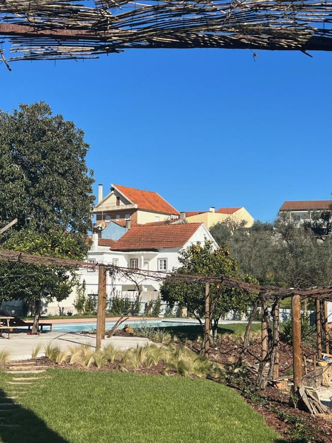 Casa Bizarra Villa Castanheira de Pera Bagian luar foto