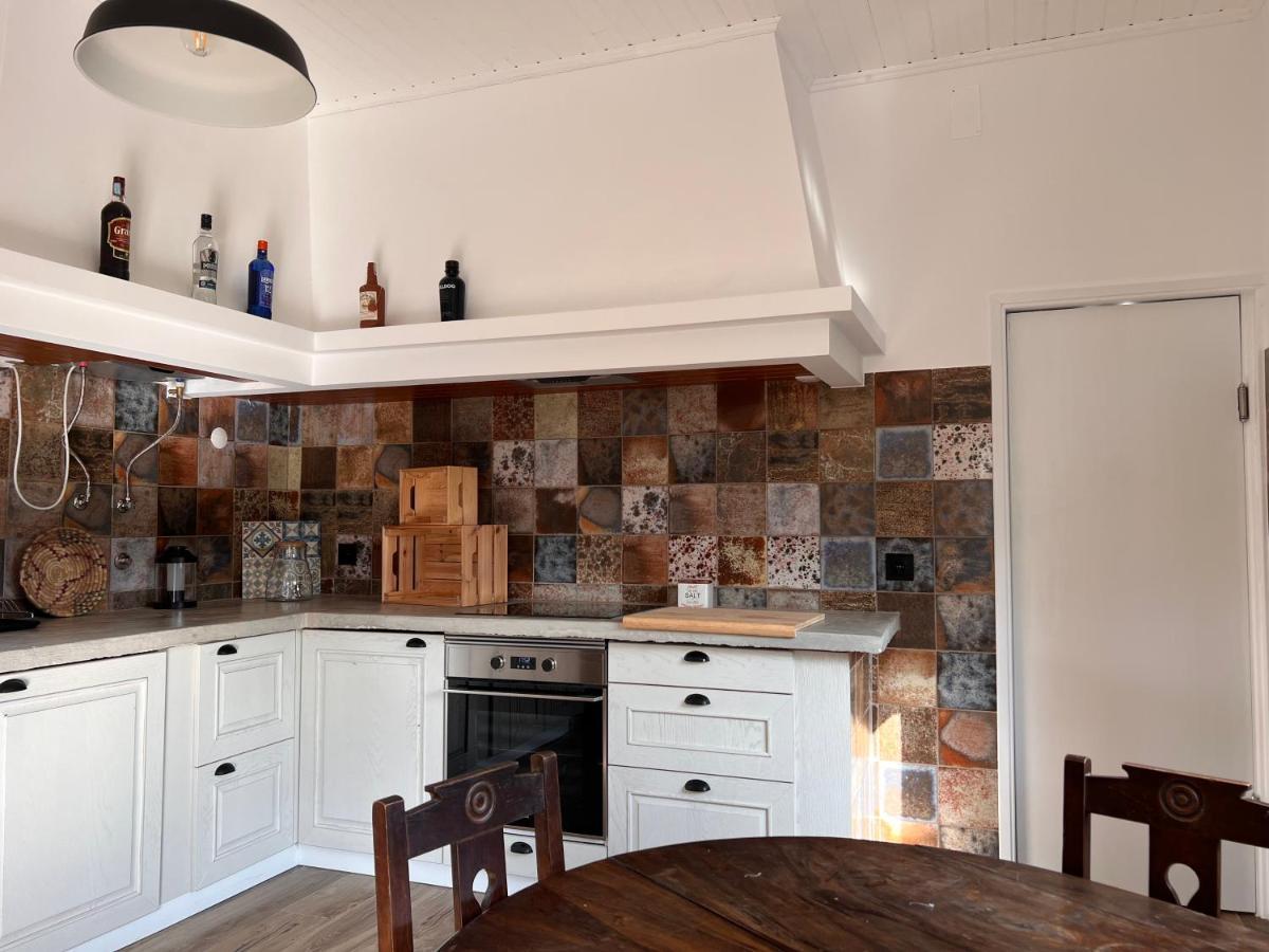 Casa Bizarra Villa Castanheira de Pera Bagian luar foto